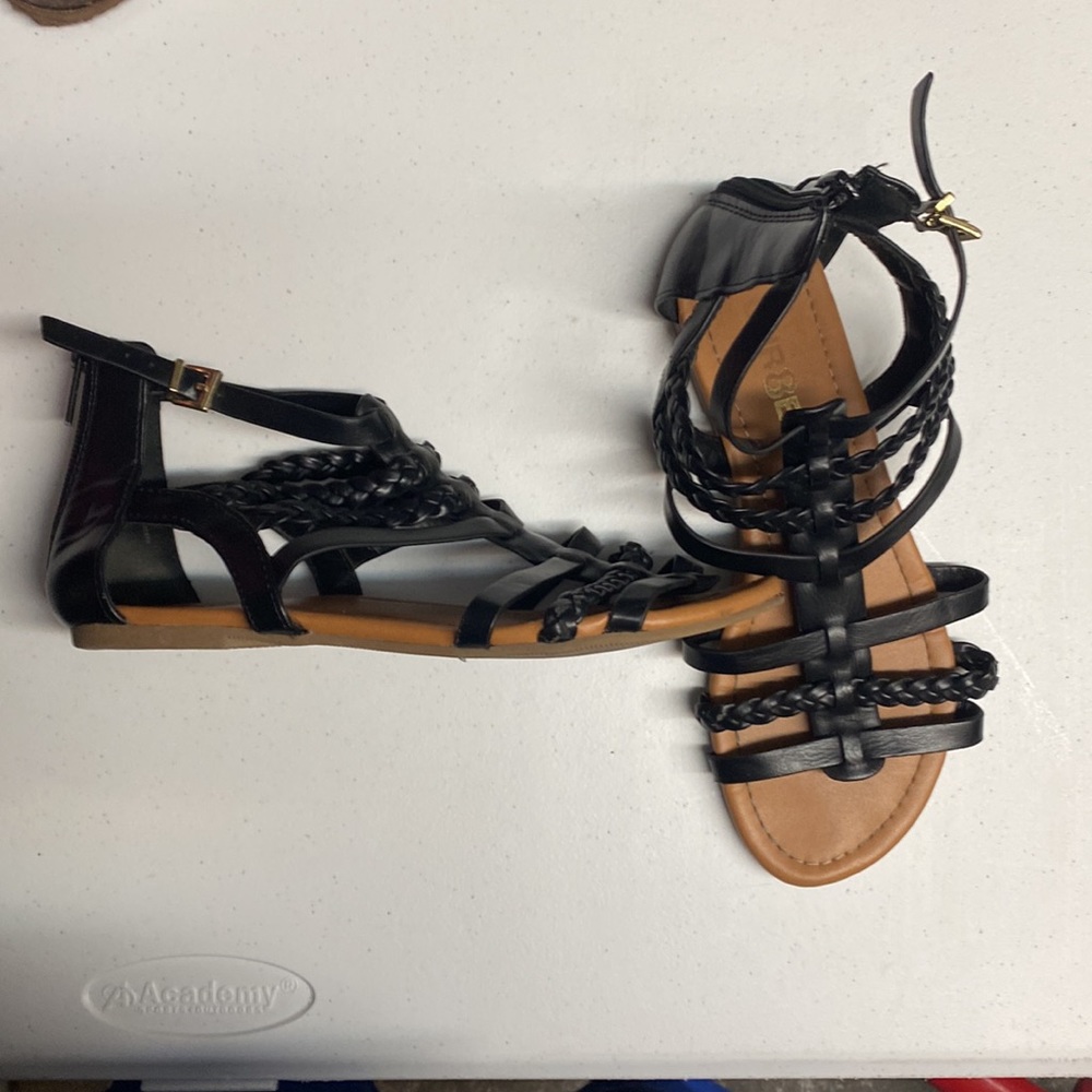 Black gladiator zip up sandal - Picture 2 of 7
